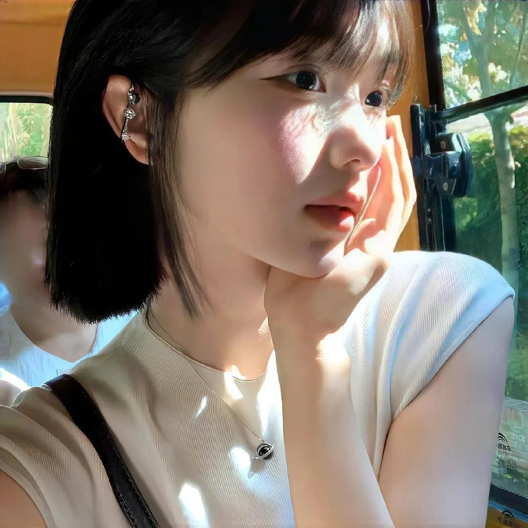 珊珊小传